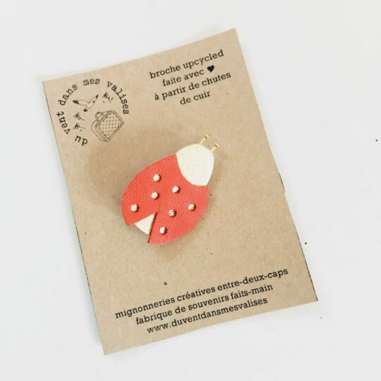 du vent dans mes valises - broche en cuir coccinelle made in France