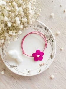 joli bracelet fleur coulissant avec lien de coton et perle vintage bijou naturel mode durable © du vent dans mes valises 16