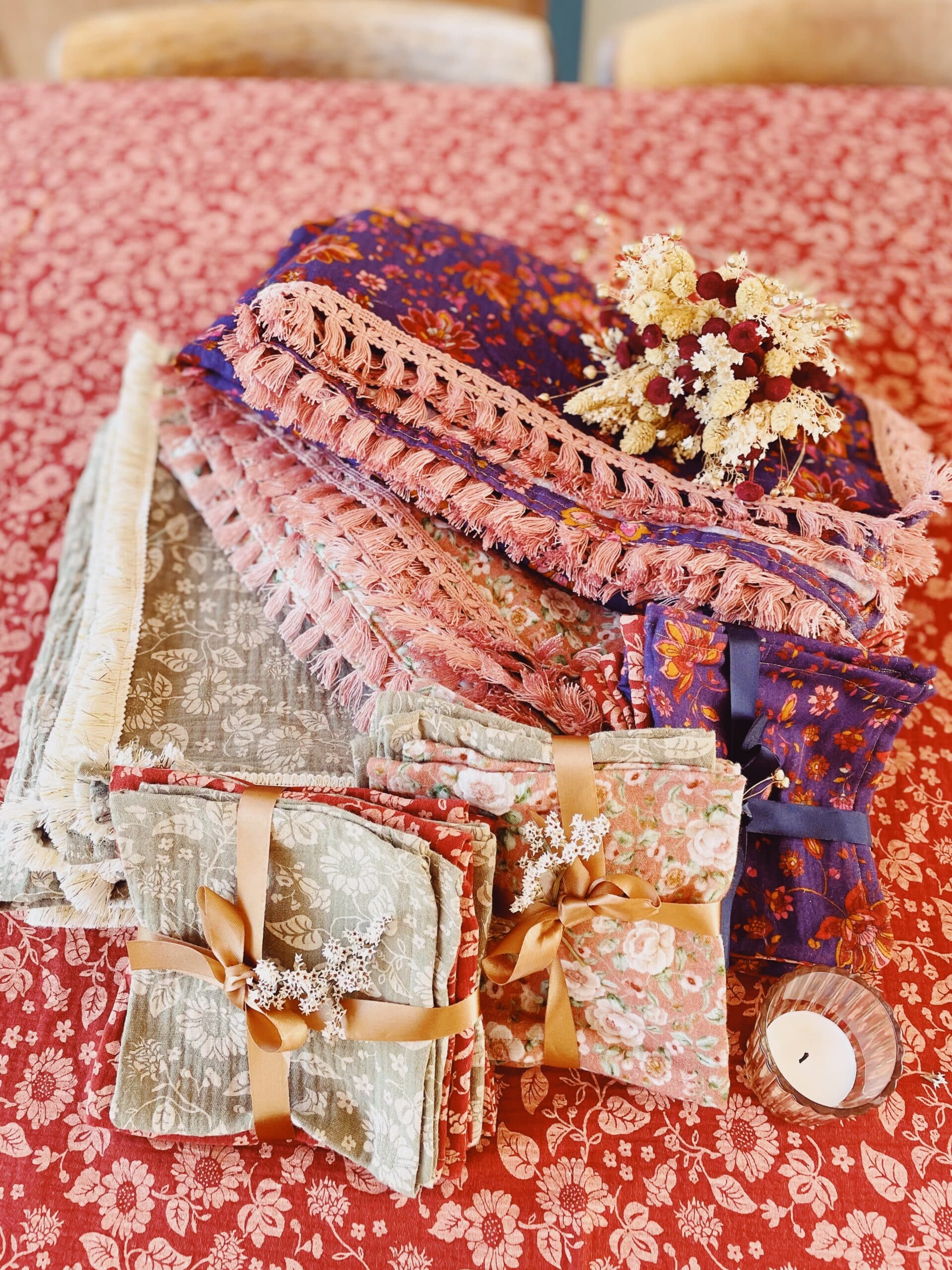Joli linge de maison, nappe ou plaid double gaze de coton motifs fleuri jardin d'hiver avec frange bohème © du vent dans mes valises 12