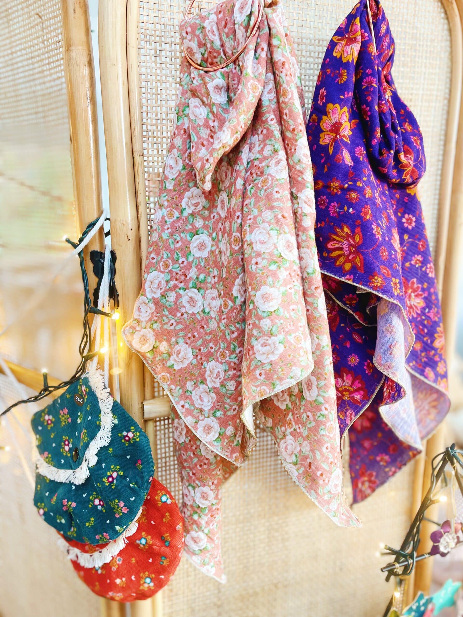 foulard fleuri et accessoires femme made in France confection artisanale sur la Côte d'Opale © du vent dans mes valises 2