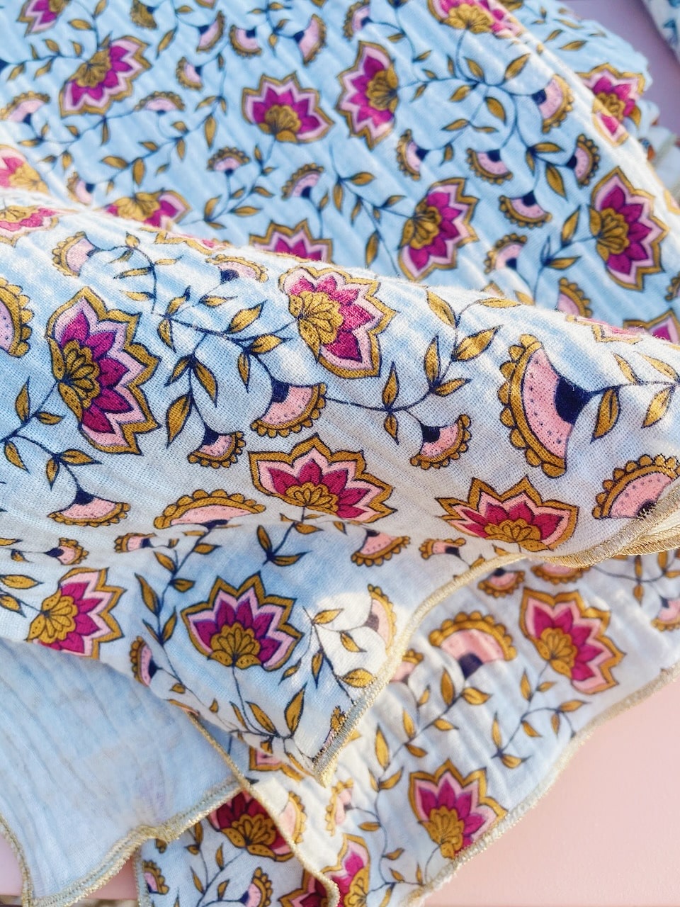 joli foulard bohème en coton imprimé fleuri fleurs perses indiennes blockprinted fabrication française ©duventdansmesvalises 16
