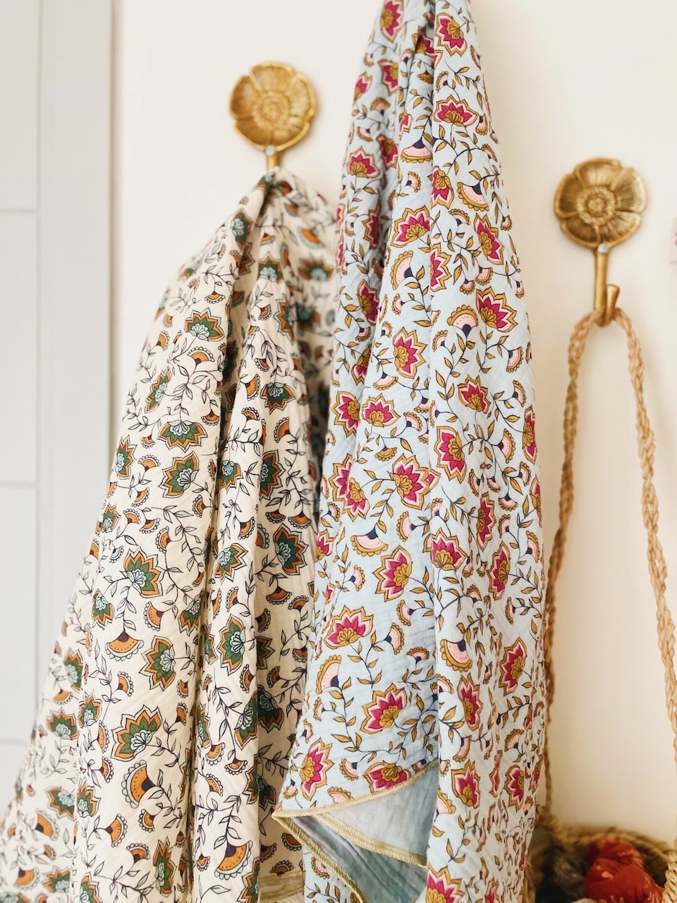 joli foulard bohème en coton imprimé fleuri fleurs perses indiennes blockprinted fabrication française ©duventdansmesvalises 6