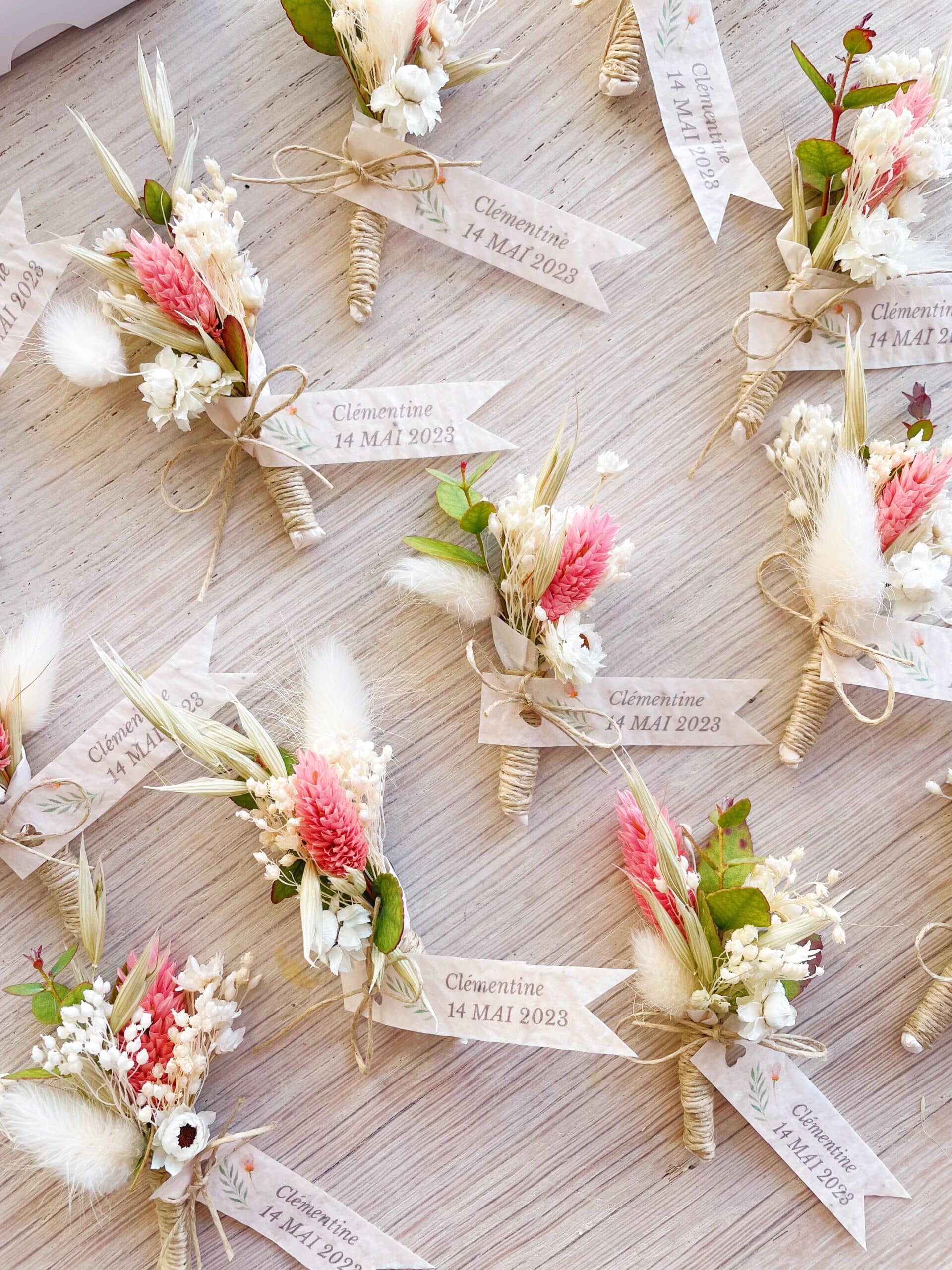 Décoration et petits cadeaux d'invités en fleurs séchées pour mariage, communion, baptême et grandes occasions made in France sur la Côte d'Opale