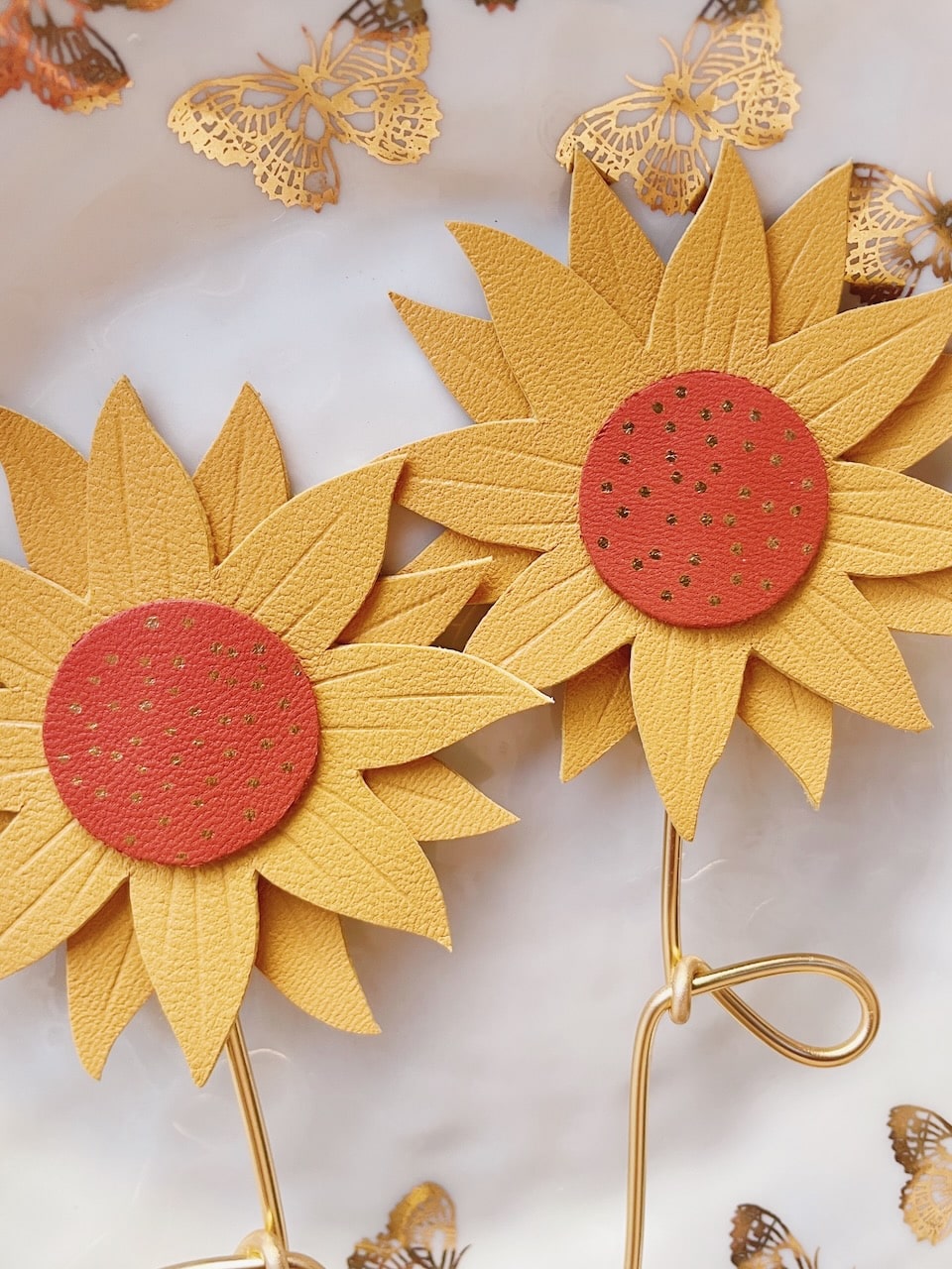Autocollants Céramique Surglacés – Toboggan Jaune Tournesol Marron Papillon – Captive Decals