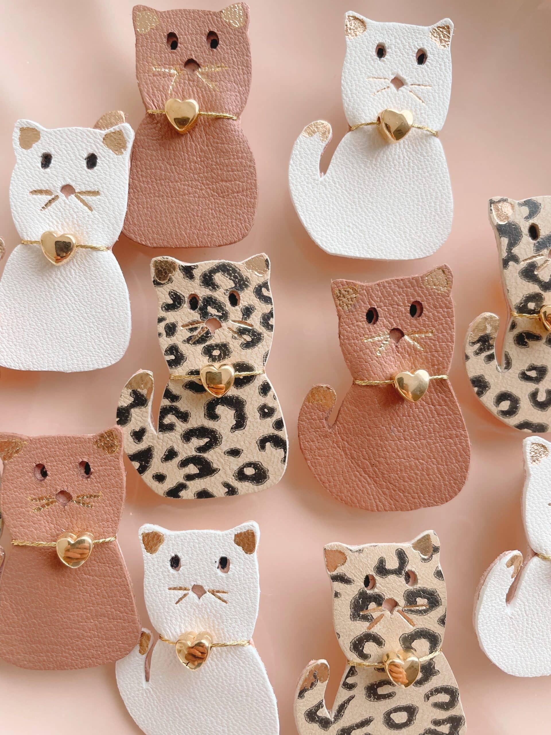 broches chatons mignons en cuir