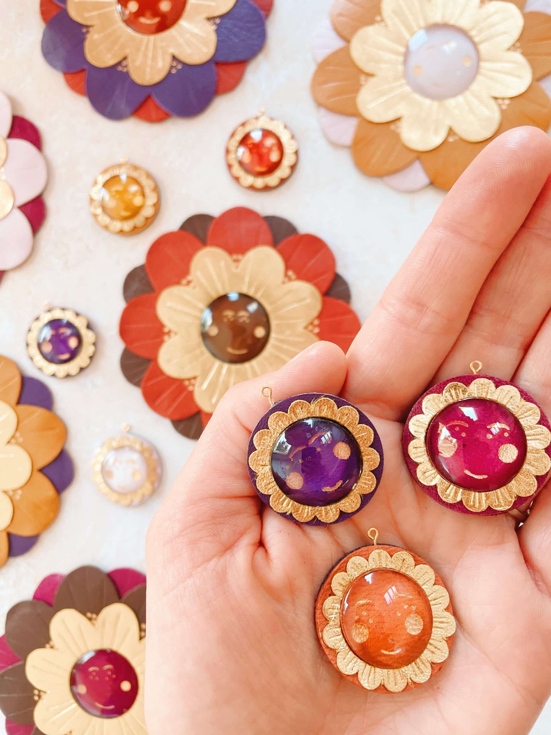 Bijou mural médaillon fleur de lune du vent dans mes valises