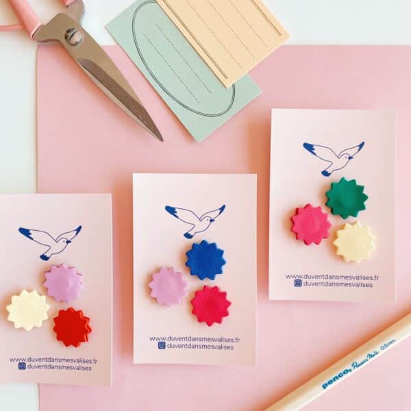 Set de 3 pin’s gommettes couleurs vives et espiègles, artisanaux en cuir surcyclé