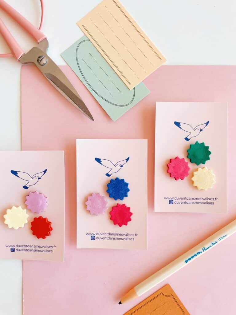 Set de 3 pin’s gommettes couleurs vives et espiègles, artisanaux en cuir surcyclé